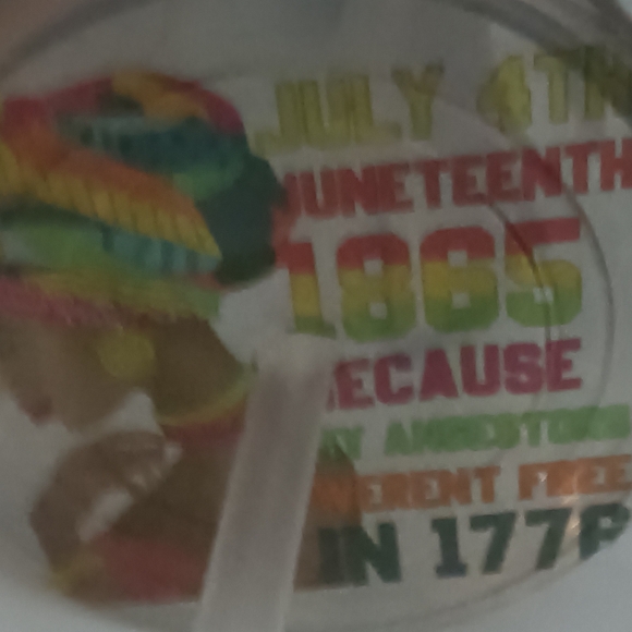 20 oz Juneteenth Tumbler with straw - Picture 5 of 5